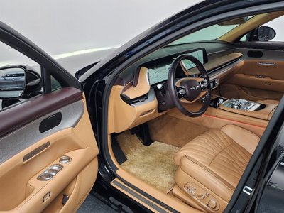 صورة 10 لـ 2022 Genesis G90 (RS4)