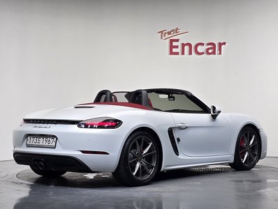 2017 Porsche 718 照片 4