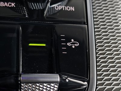 2022 BMW X5 — миниатюра 15