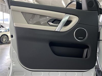 LAND ROVER DISCOVERY SPORT - 10