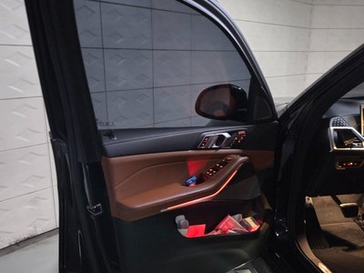 BMW X7 - 8