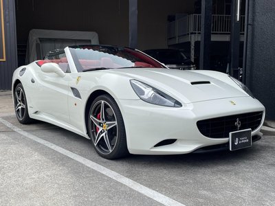 FERRARI CALIFORNIA - 9