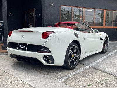 FERRARI CALIFORNIA - 7