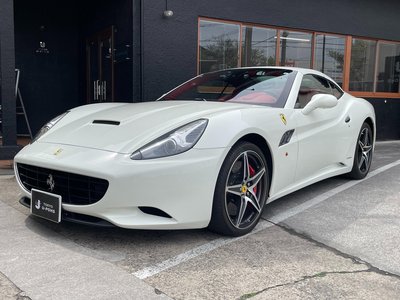 FERRARI CALIFORNIA - 6
