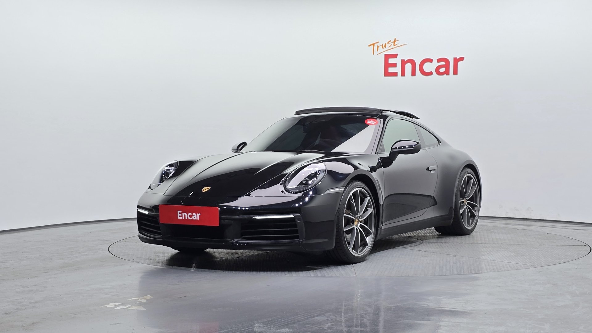 PORSCHE 911 - View 1