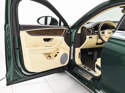2021 Bentley FLYING SPUR photo 8