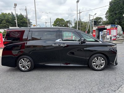2025 TOYOTA ALPHARD — фото 3