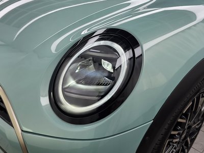 صورة 9 لـ 2025 MINI COOPER S