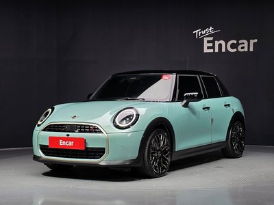 صورة 1 لـ 2025 MINI COOPER S
