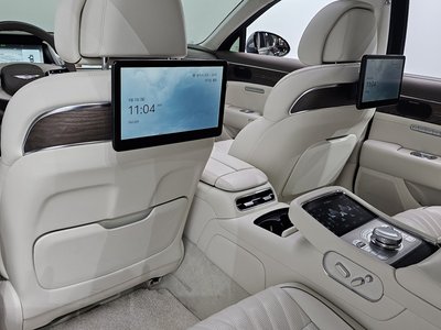 2022 Genesis G90 (RS4) — миниатюра 24