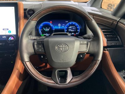 2023 Toyota VELLFIRE photo 8