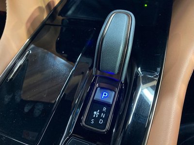 صورة مصغرة 65 لـ 2023 Toyota VELLFIRE
