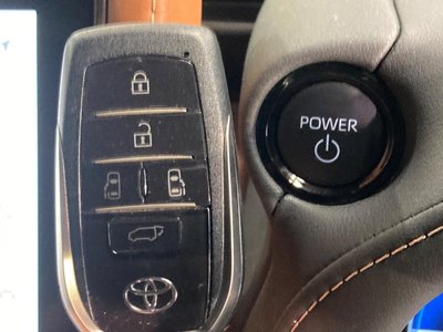 صورة مصغرة 50 لـ 2023 Toyota VELLFIRE