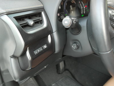 2024 Lexus UX 缩略图 12
