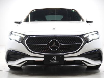 MERCEDES-BENZ E-CLASS - 2