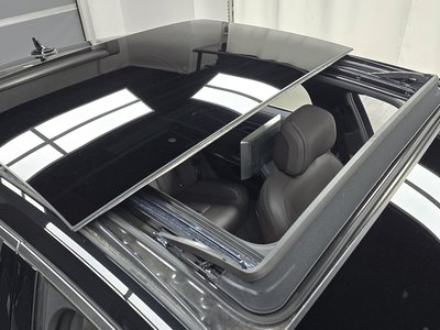 صورة مصغرة 30 لـ 2023 AUDI A8