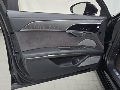صورة مصغرة 14 لـ 2023 AUDI A8
