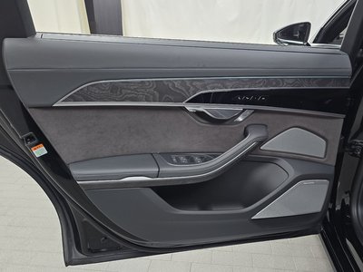 صورة مصغرة 15 لـ 2023 AUDI A8