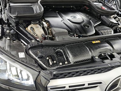 MERCEDES-BENZ GLS - 7