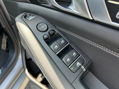 2025 BMW X5 缩略图 25