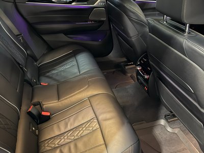 BMW 6 SERIES GT - 10