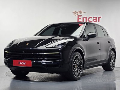PORSCHE CAYENNE - 1