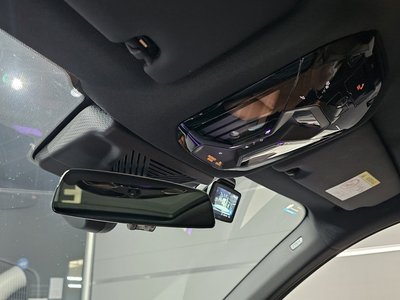 2024 BMW 5 SERIES — миниатюра 23