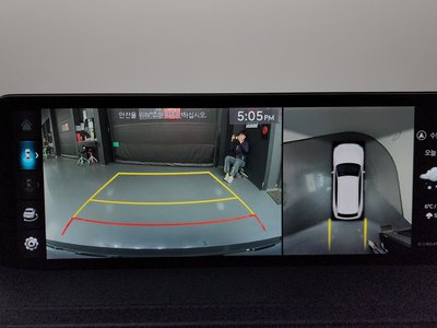 2022 Genesis GV80 thumbnail 15