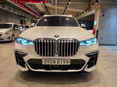 BMW X7 - 1