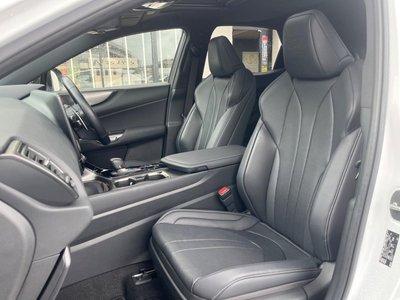 صورة مصغرة 33 لـ 2023 Lexus NX