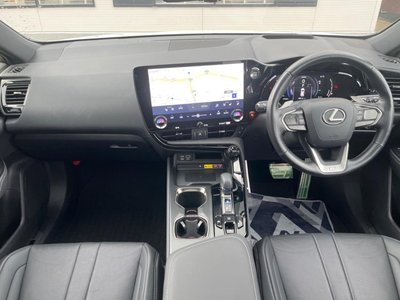 2023 Lexus NX — фото 2