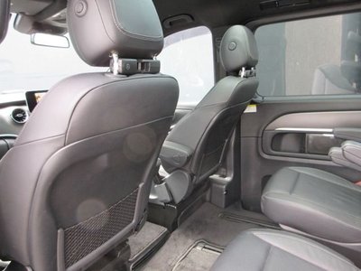 صورة مصغرة 19 لـ 2023 Mercedes-BENZ V-CLASS