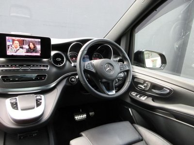 2023 Mercedes-BENZ V-CLASS photo 10