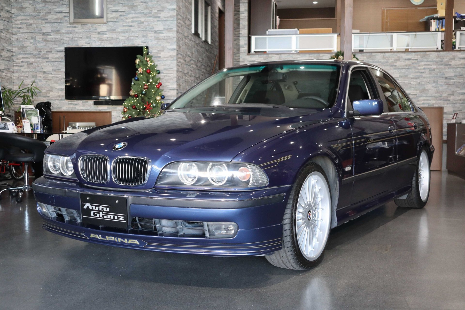 BMW ALPINA B10 - View 1