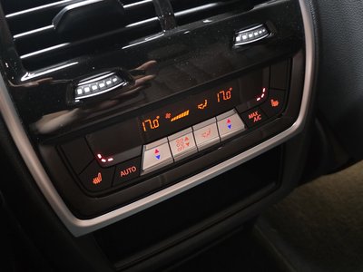 2025 BMW X5 缩略图 27