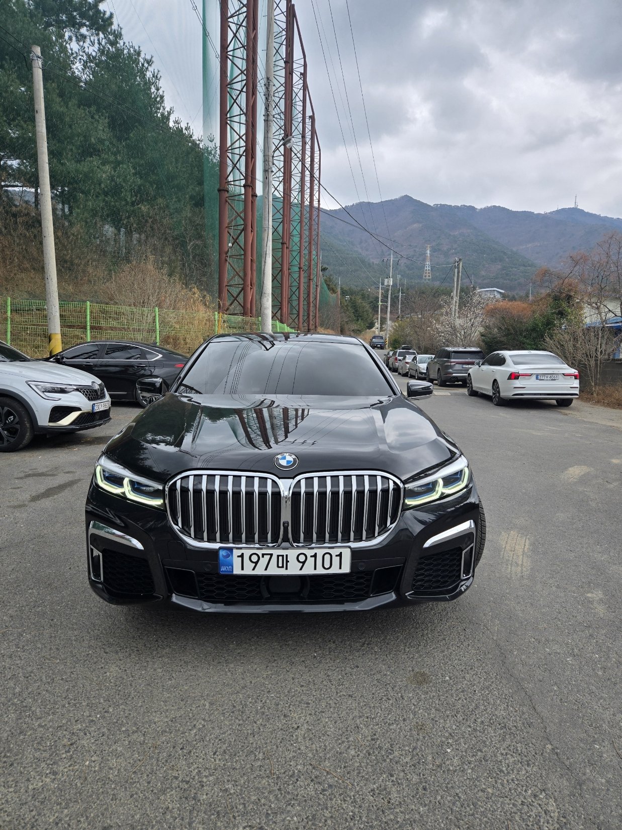 BMW 7 SERIES - View 1