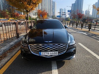 GENESIS G80 (RG3) - 1