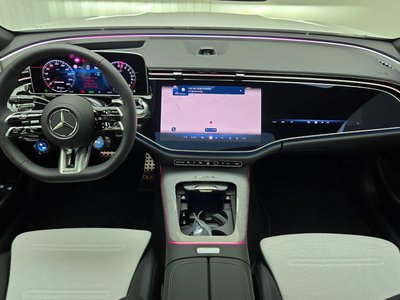 MERCEDES-BENZ E-CLASS - 5