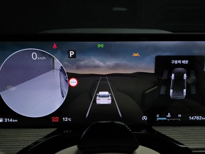 GENESIS GV80 - 8