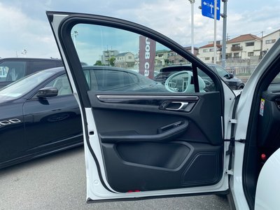 2023 Porsche MACAN — миниатюра 36