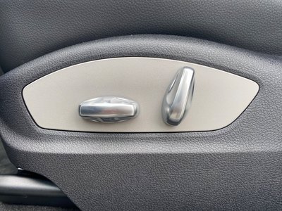 2023 Porsche MACAN — миниатюра 38