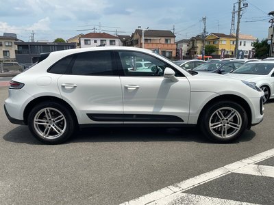 2023 Porsche MACAN — фото 4