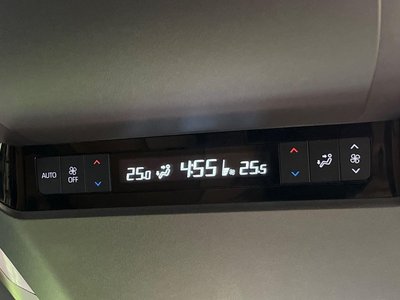 صورة مصغرة 47 لـ 2026 Toyota VELLFIRE