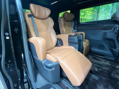 2026 Toyota VELLFIRE — фото 9