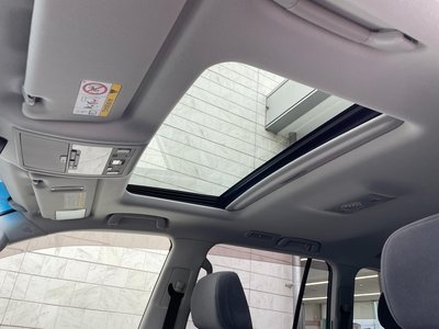 2017 Toyota LAND CRUISER 200 photo 8