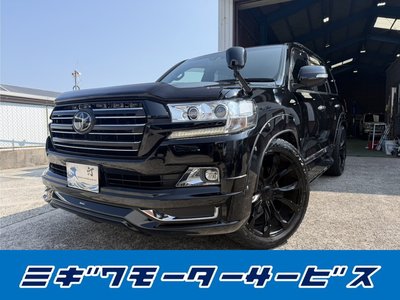 صورة 1 لـ 2017 Toyota LAND CRUISER 200
