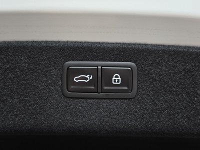 2025 Genesis G80 缩略图 23