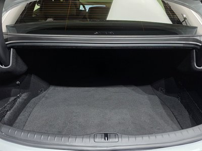 2025 Genesis G80 缩略图 24