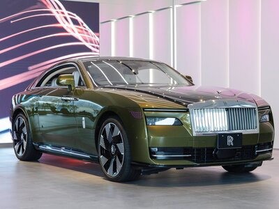 ROLLS ROYCE SPECTRE 2024 thumbnail 3