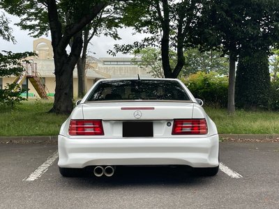 MERCEDES-BENZ SL - 8